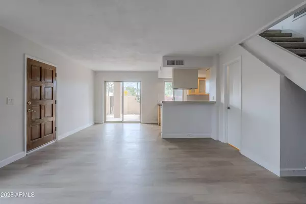 Phoenix, AZ 85020,10432 N 7TH Place #1