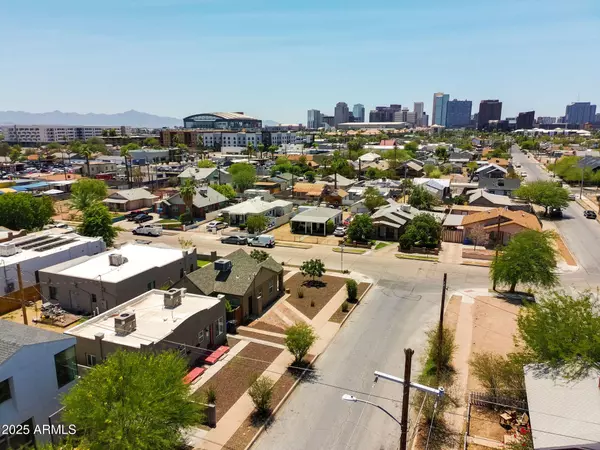 Phoenix, AZ 85006,331 N 13TH Place