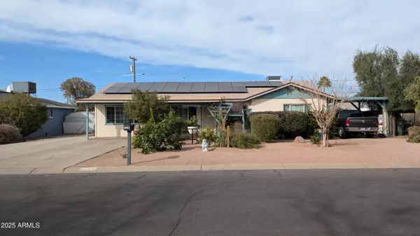 1116 E 11TH Street E, Casa Grande, AZ 85122