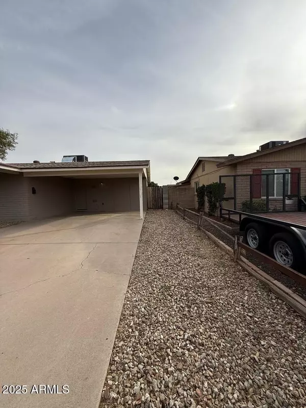 Phoenix, AZ 85051,3739 W MISSION Lane