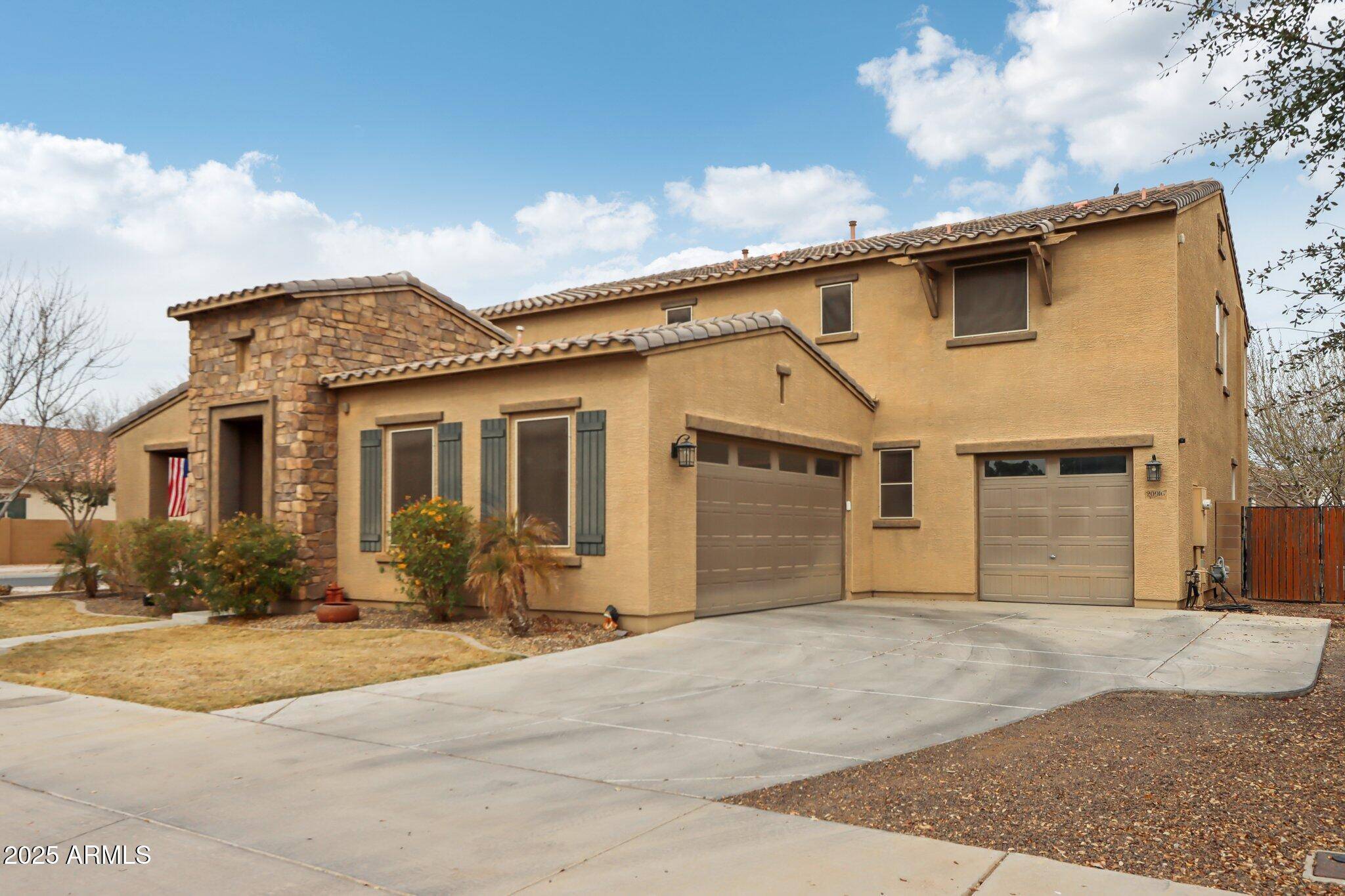Queen Creek, AZ 85142,20916 E VIA DE ARBOLES --