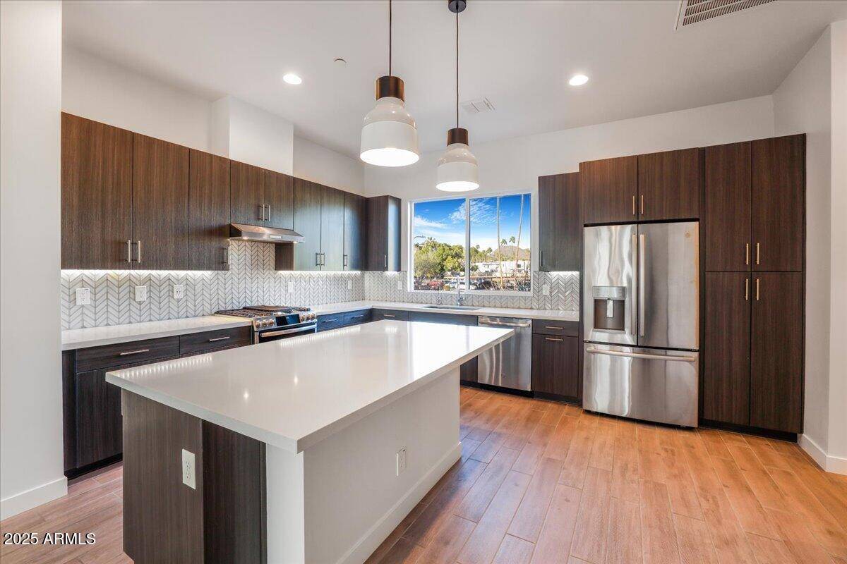 1717 E MORTEN Avenue #2, Phoenix, AZ 85020