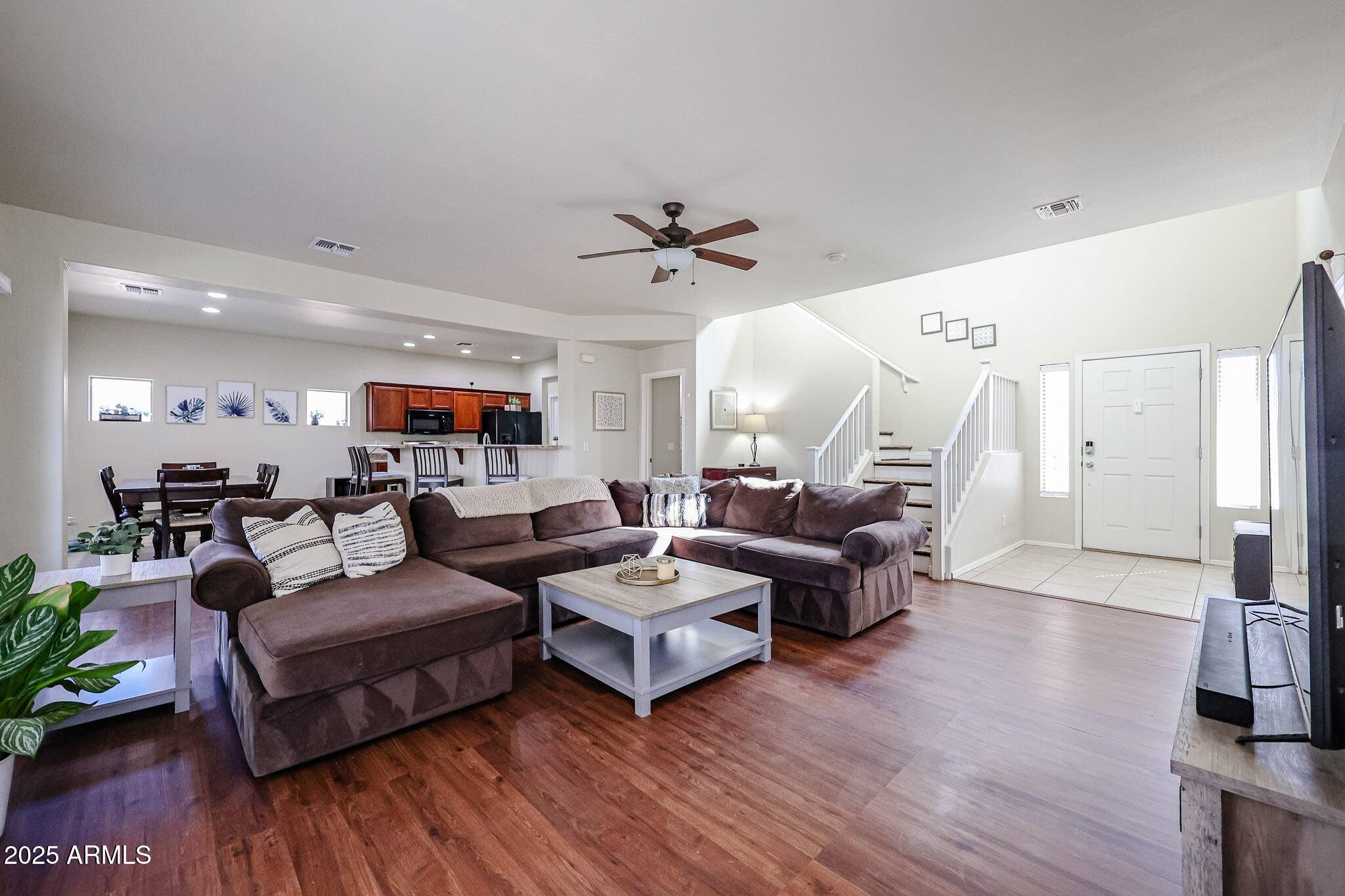 Tolleson, AZ 85353,10022 W LUXTON Lane