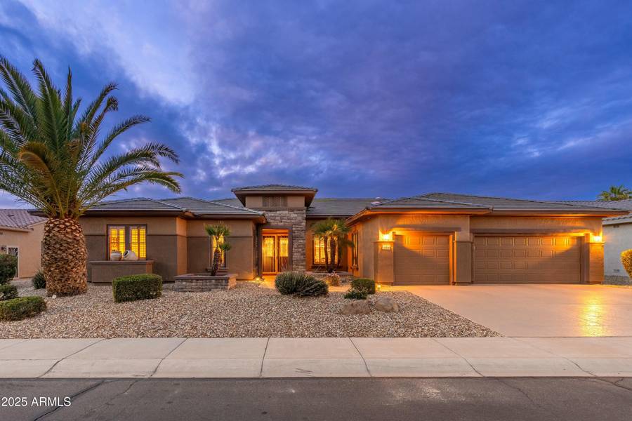 15558 W BIG SKY Drive, Surprise, AZ 85374