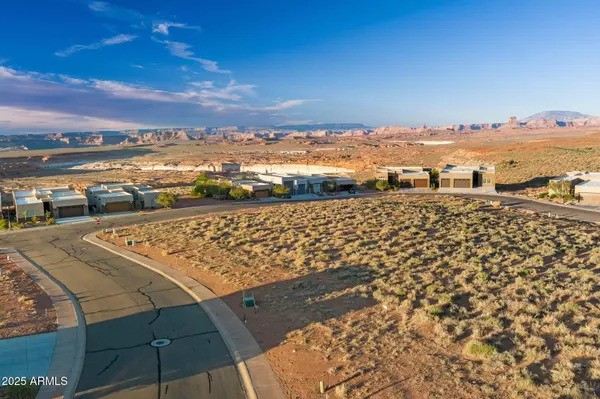 Page, AZ 86040,2155 COYOTE CREEK Road #10