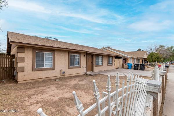 Phoenix, AZ 85043,7017 W BEATRICE Street