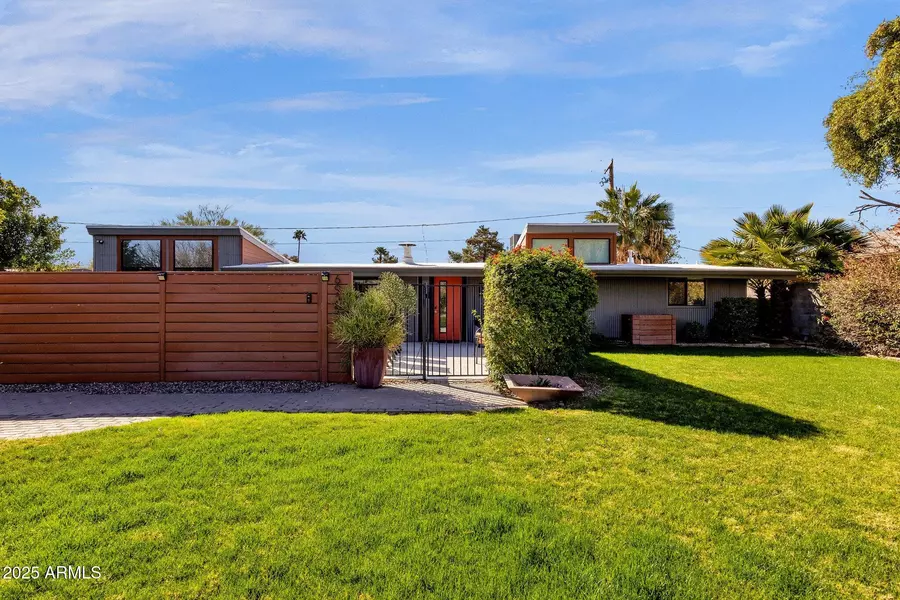 6929 E CHAPARRAL Road, Paradise Valley, AZ 85253