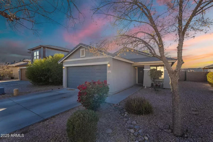 34734 N HAPPY JACK Drive, San Tan Valley, AZ 85144