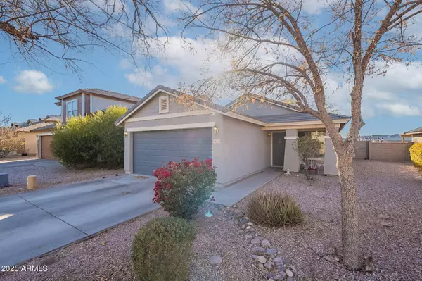 34734 N HAPPY JACK Drive, San Tan Valley, AZ 85144