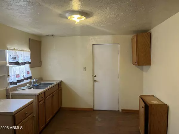 Douglas, AZ 85607,413 E 7th Street