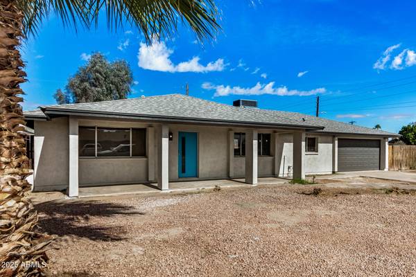 Phoenix, AZ 85033,5902 W WOLF Street