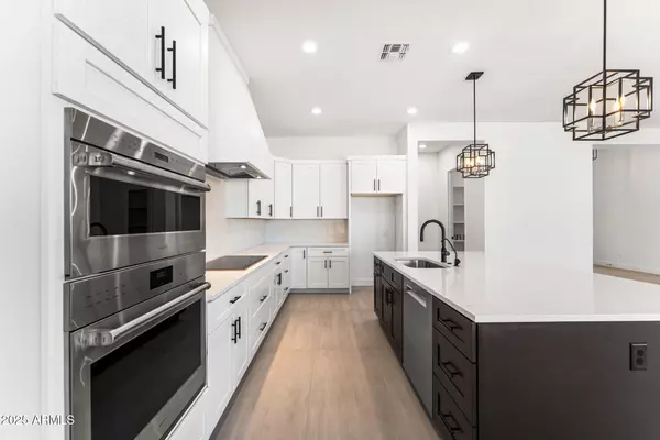 Gold Canyon, AZ 85118,9230 E Cloudview Avenue