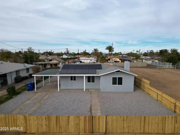 318 E HILL Drive, Avondale, AZ 85323