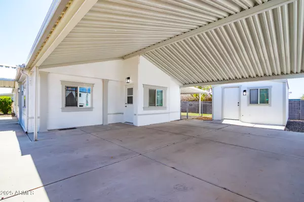 Peoria, AZ 85382,15618 N 68TH Drive