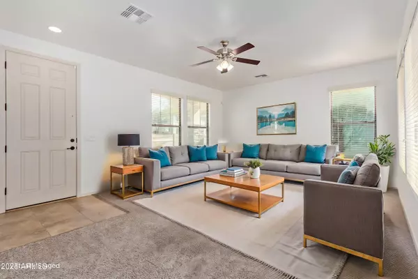 Gilbert, AZ 85297,4428 E WILDHORSE Drive