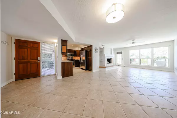 Scottsdale, AZ 85250,7800 E LINCOLN Drive E #1102