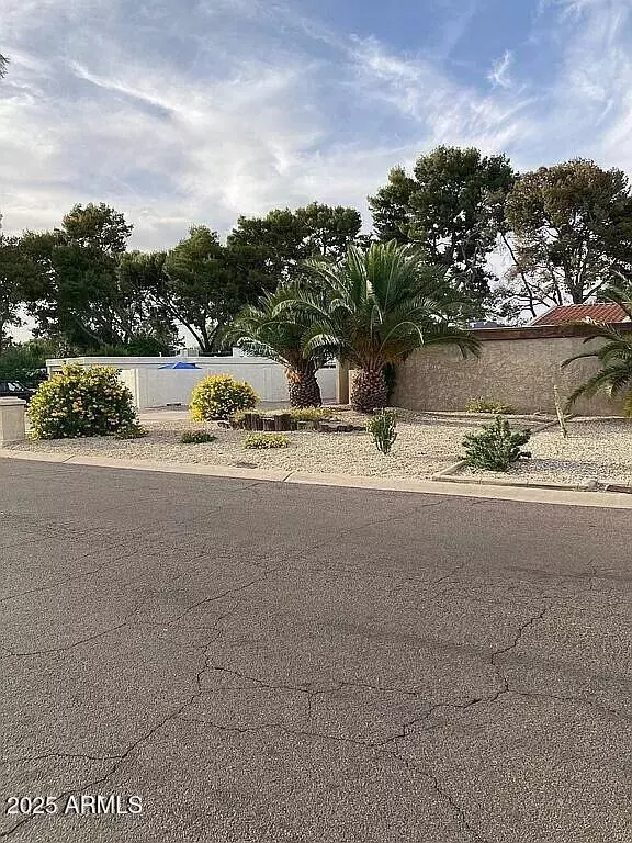 Phoenix, AZ 85023,150 W TAM OSHANTER Drive