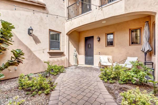 Scottsdale, AZ 85254,5636 E LIBBY Street