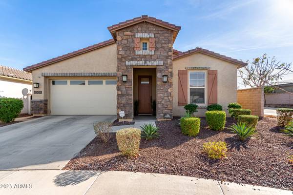 19889 W MONTECITO Avenue, Litchfield Park, AZ 85340