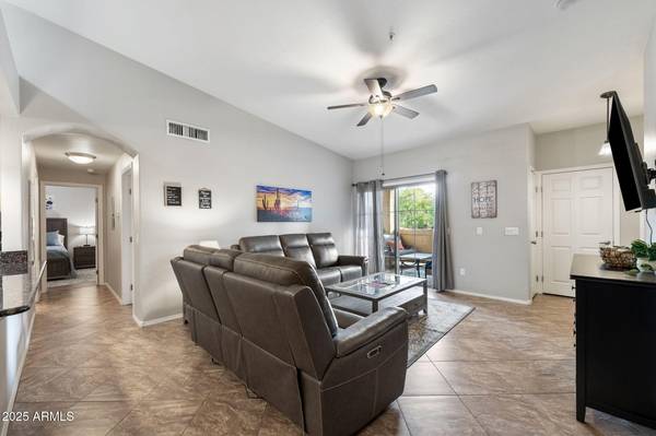 10136 E SOUTHERN Avenue #2037, Mesa, AZ 85209