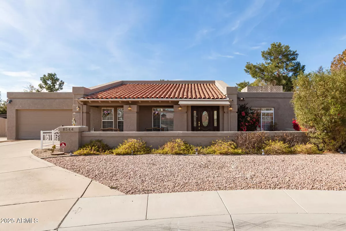 Scottsdale, AZ 85258,8544 E SAN LORENZO Drive