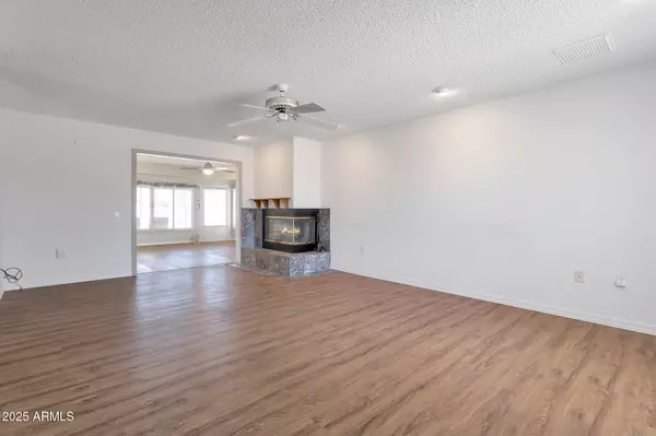 Sun City West, AZ 85375,17626 N BUNTLINE Drive