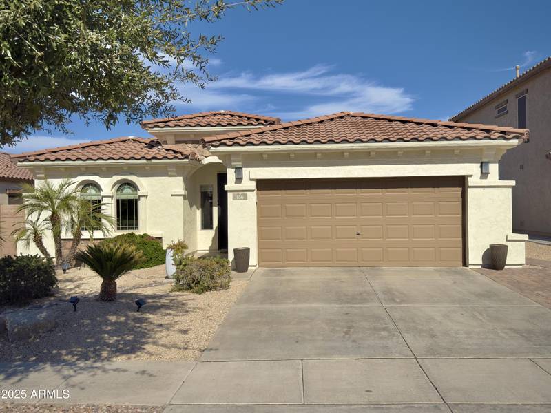 856 E INDIAN WELLS Place, Chandler, AZ 85249