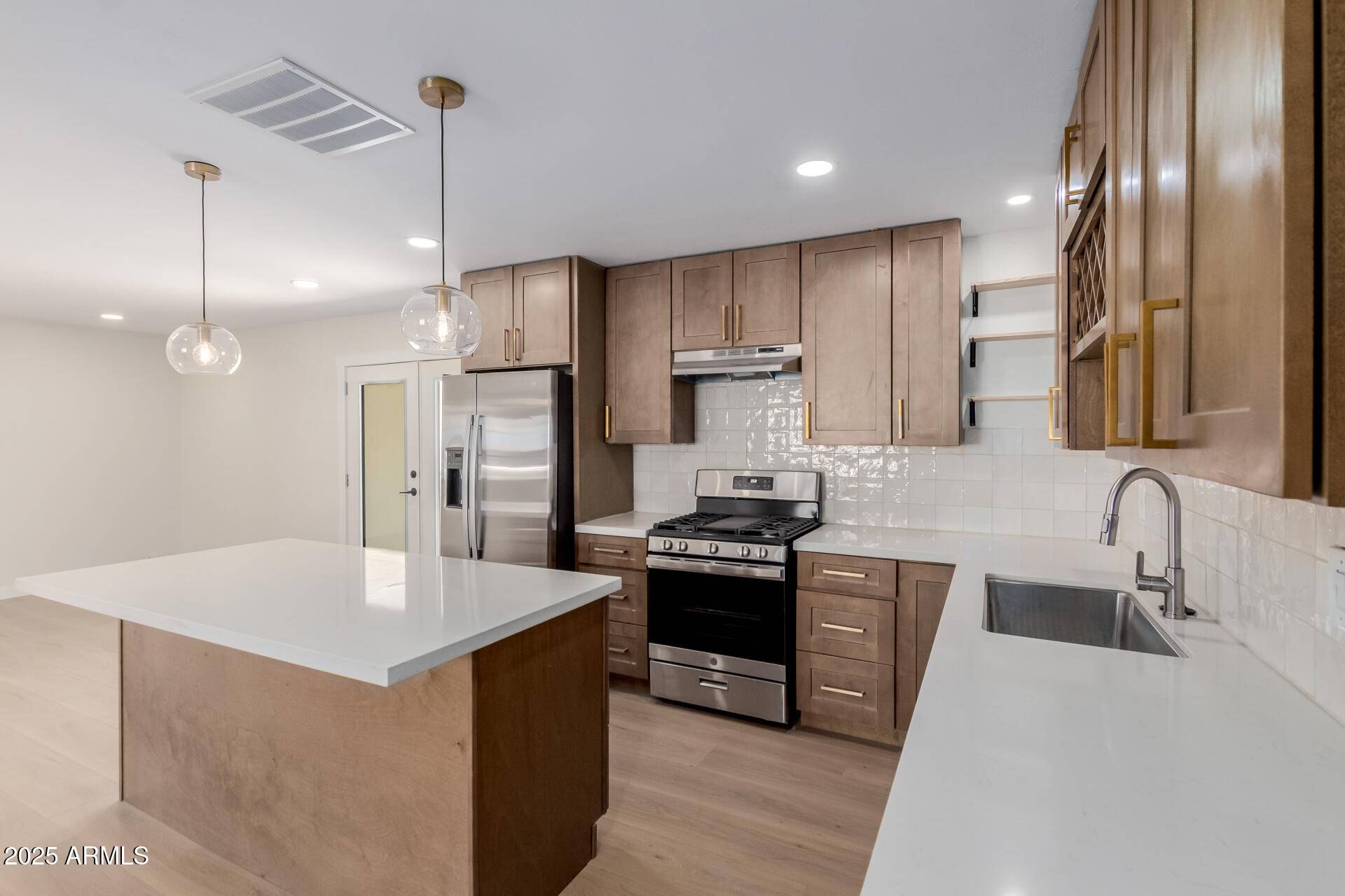 Tempe, AZ 85281,713 W 19TH Street