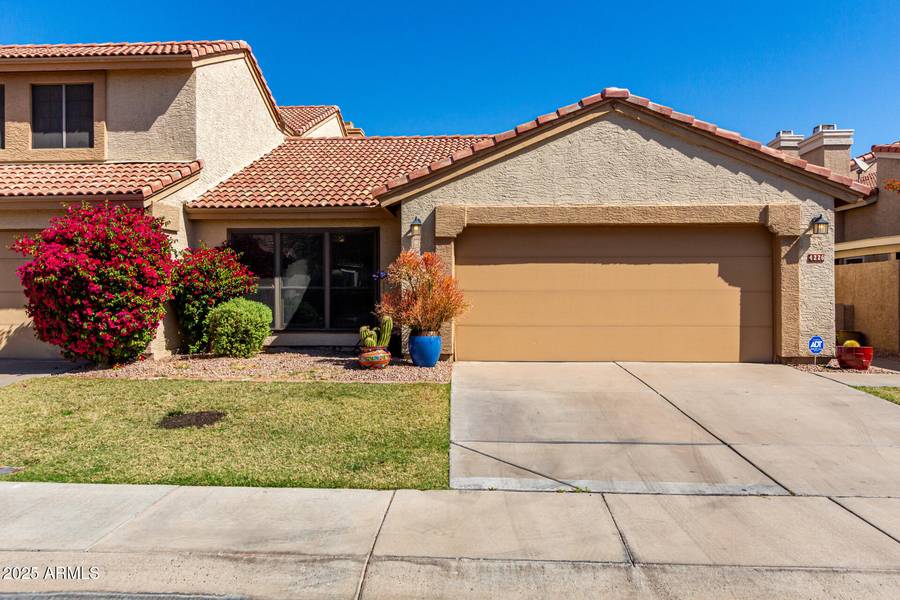 4226 E JOJOBA Road, Phoenix, AZ 85044