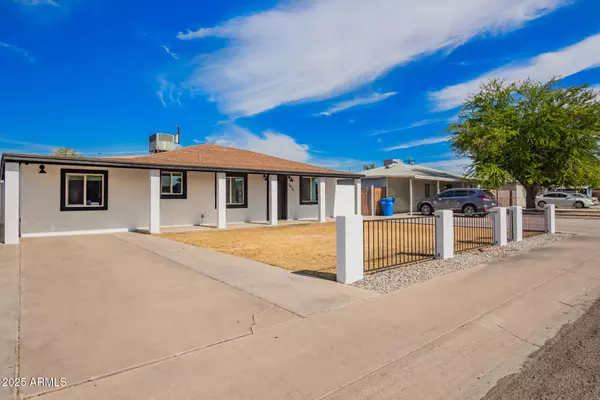 Phoenix, AZ 85008,3436 E PIERCE Street