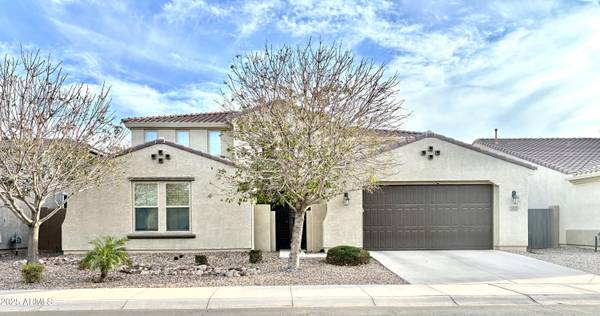 3687 E Blue Spruce Lane, Gilbert, AZ 85298