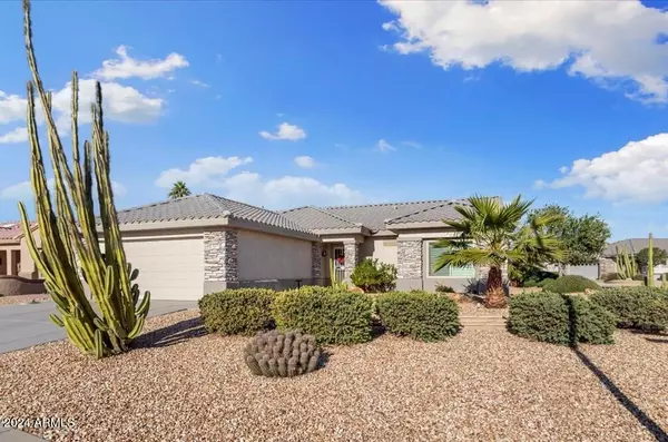 16200 W HEARTHSTONE Drive, Surprise, AZ 85374