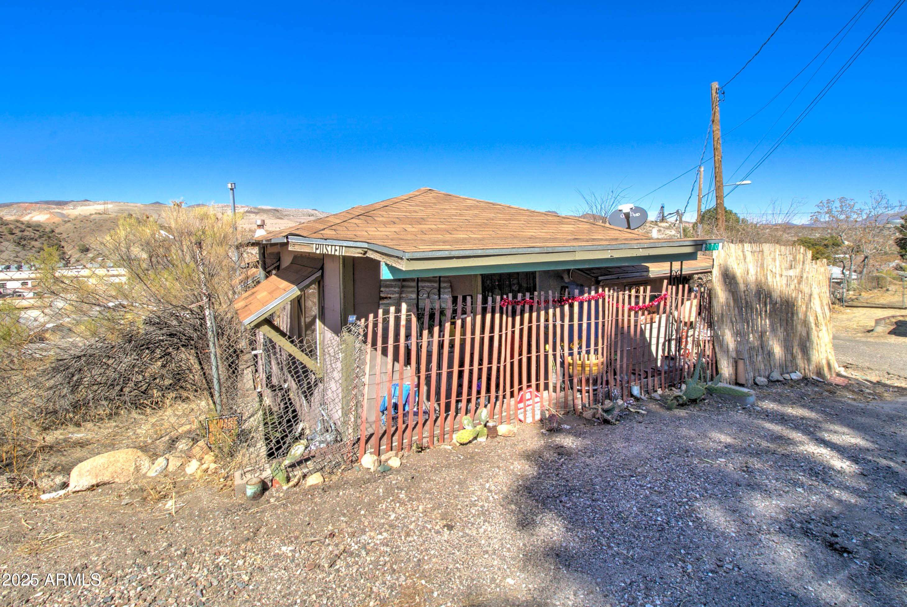 870 W SMITH Street, Miami, AZ 85539