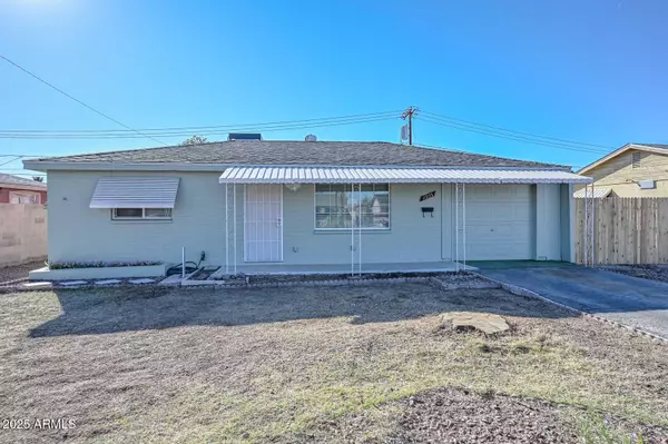 11223 W MISSOURI Avenue, Youngtown, AZ 85363