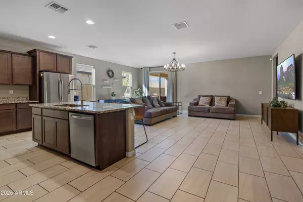 Peoria, AZ 85383,13624 W DESERT MOON Way