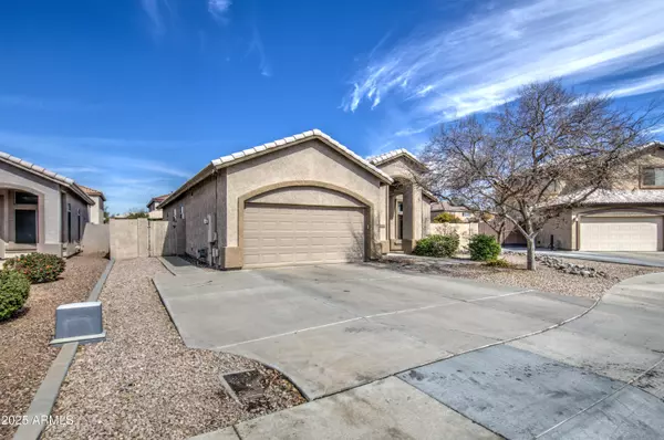 9404 W PIERSON Street, Phoenix, AZ 85037