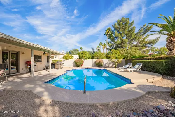 Phoenix, AZ 85032,4409 E GELDING Drive