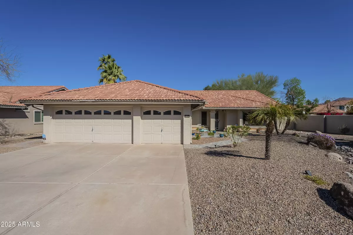 Scottsdale, AZ 85260,8984 E SUTTON Drive