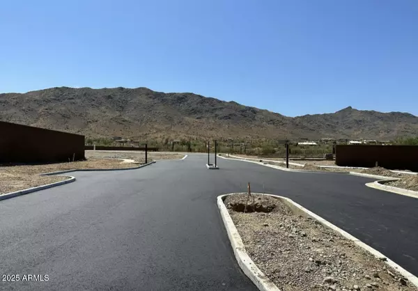 Phoenix, AZ 85041,2315 W PEARCE Road