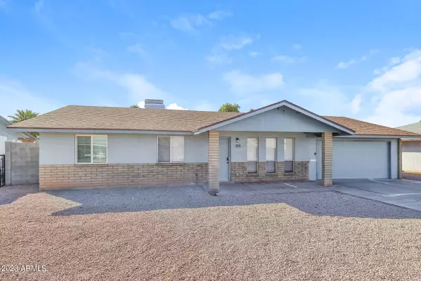 Mesa, AZ 85201,305 W IVYGLEN Street