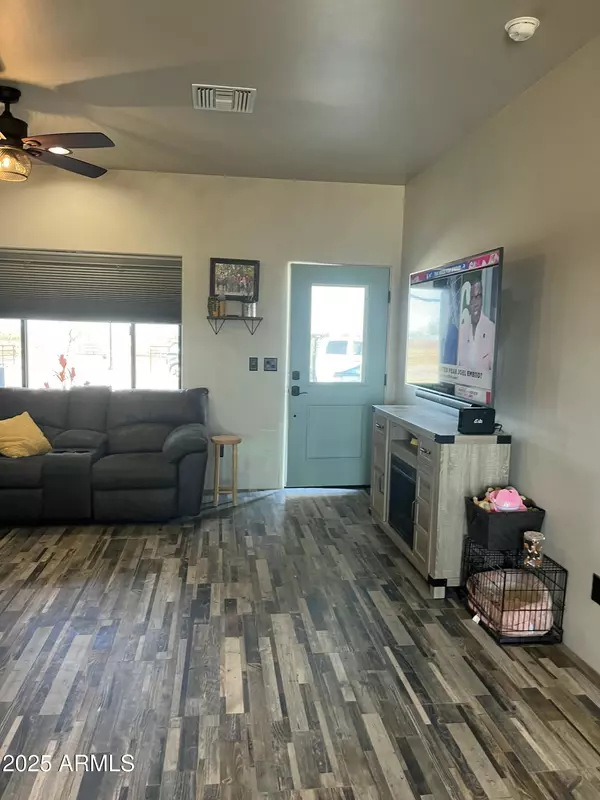 Wittmann, AZ 85361,35515 N 215th Drive