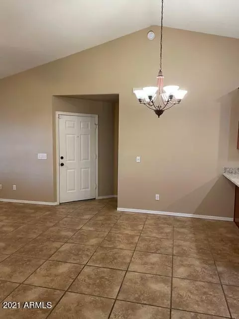 Chandler, AZ 85225,860 N MCQUEEN Road #1099