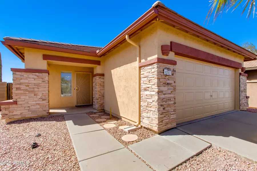 8250 S HIDDEN TRAIL Court, Gold Canyon, AZ 85118