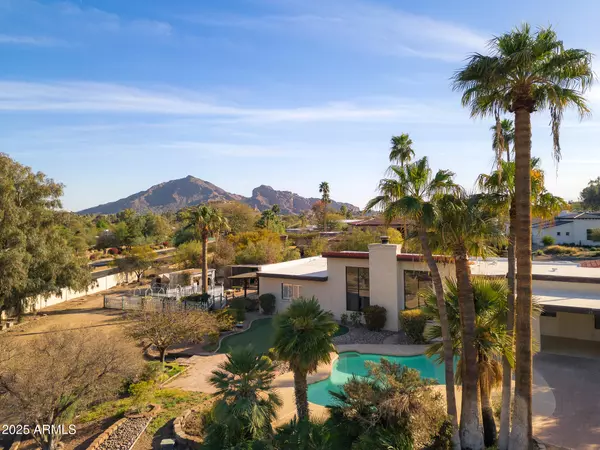 Paradise Valley, AZ 85253,4744 E DESERT PARK Place