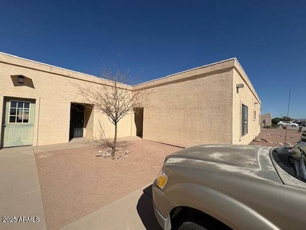 14235 S BERWICK Road #4, Arizona City, AZ 85123