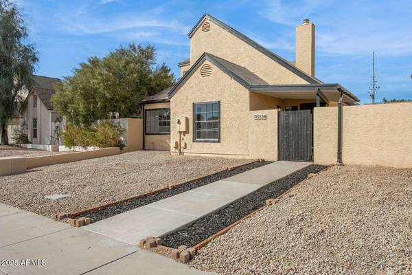 Phoenix, AZ 85027,2138 W BEAUBIEN Drive