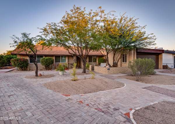 7226 E VIRGINIA Avenue, Scottsdale, AZ 85257