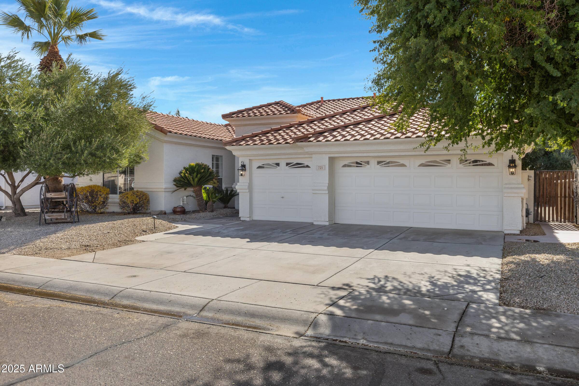 Chandler, AZ 85248,721 W CHERRYWOOD Drive