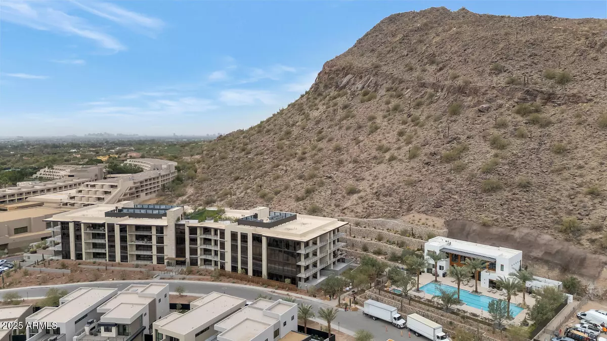 Scottsdale, AZ 85251,5000 N CAMELBACK RIDGE Road #407