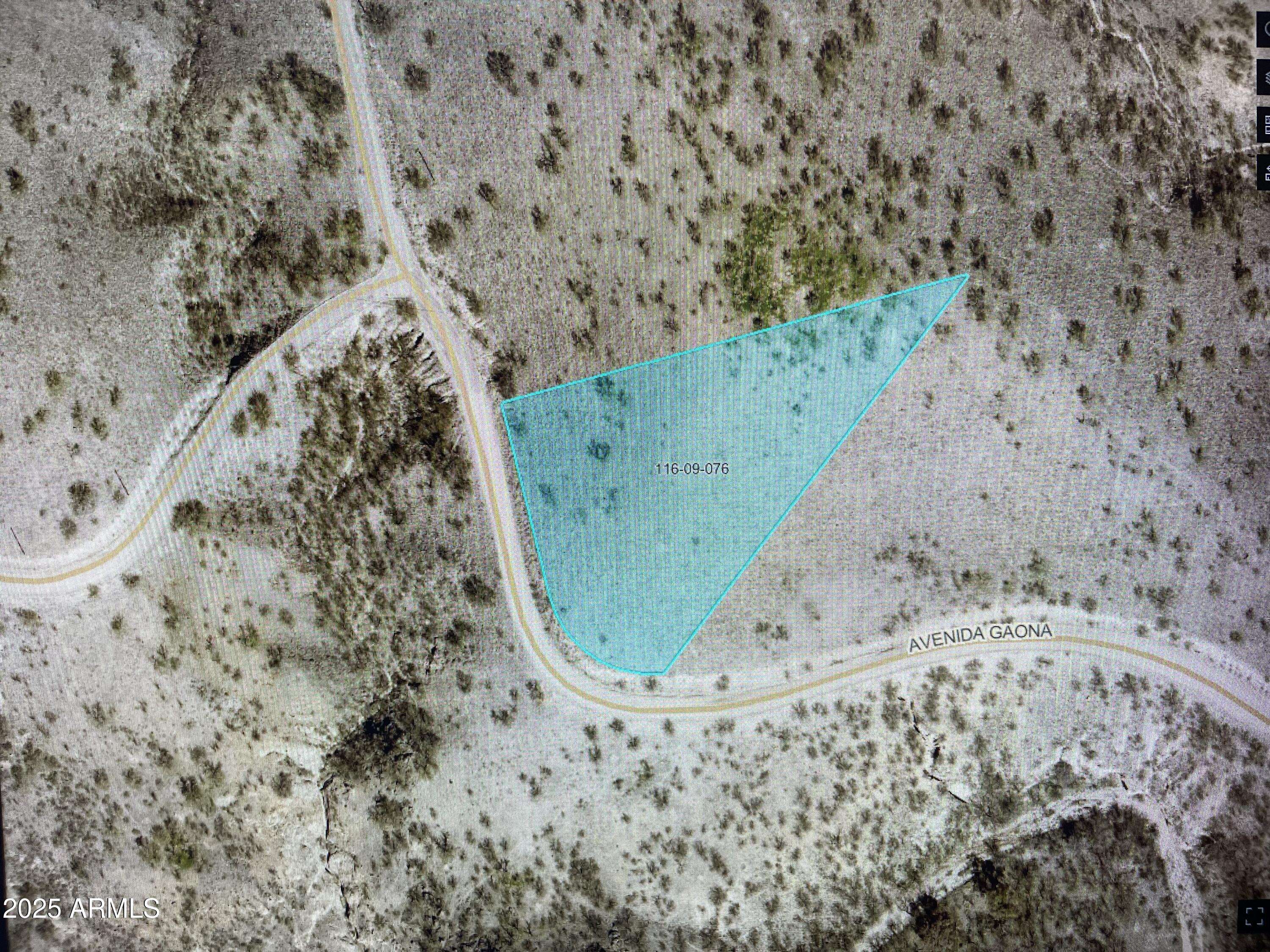 Rio Rico, AZ 85648,788 AVENIDA GAONA -- #32